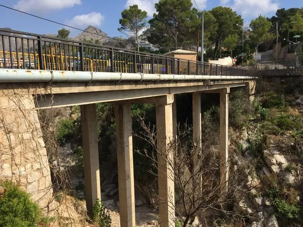 Proceso de limpieza y consolidación de la estructura